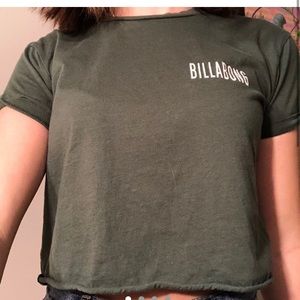 Green cropped billabong shirt
